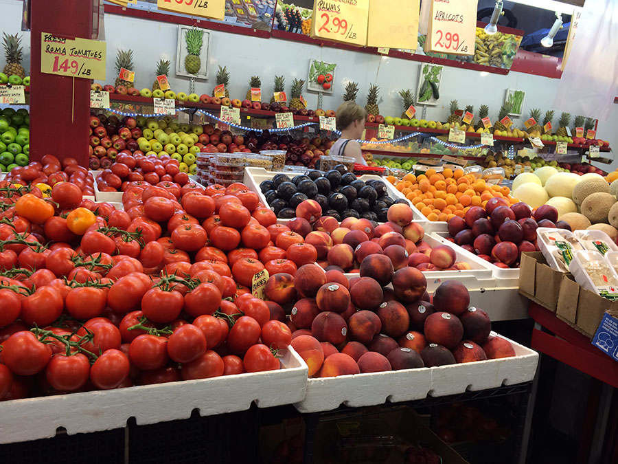 st-lawrence-market-fruits