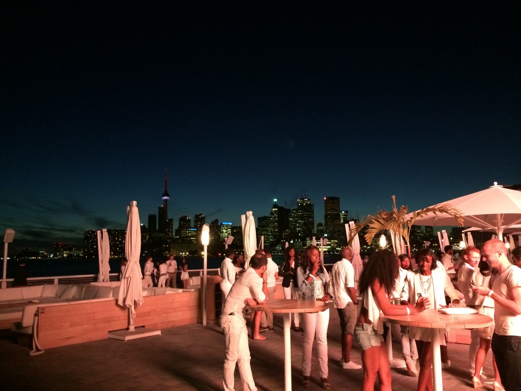 cabana-pool-bar