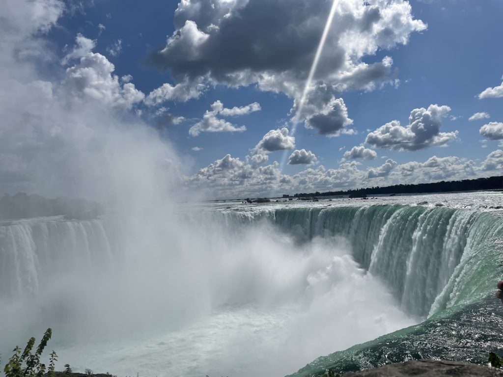 how-to-get-to-niagara-falls-from-toronto