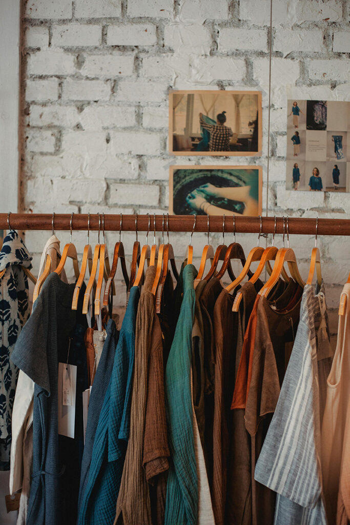 where-give-clothes-toronto